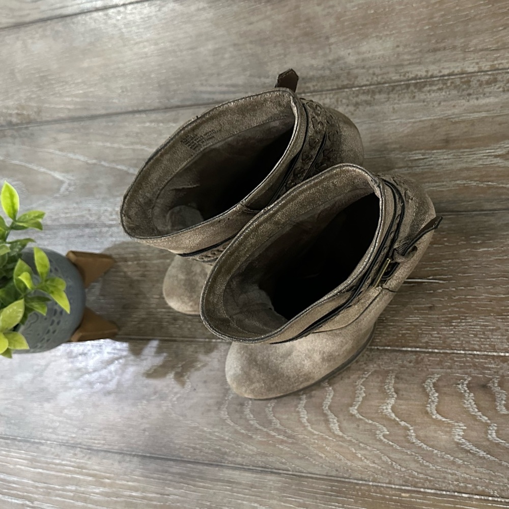 MIA Stone Ankle Boots with Braided Accents - Picture 14 of 14